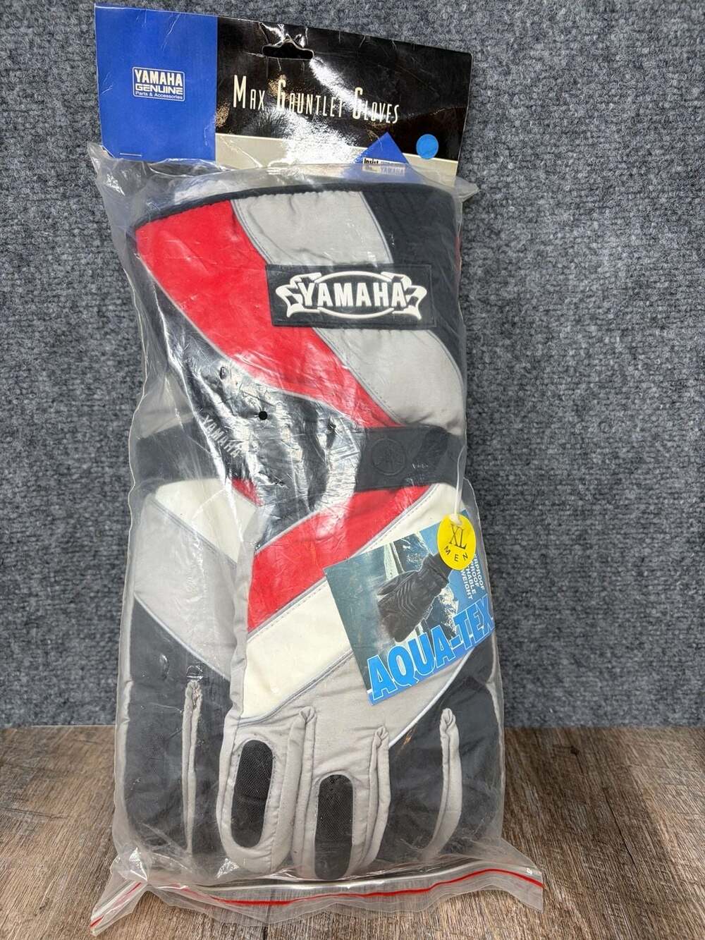 Vintage Yamaha Aqua-Tex Max Gauntlet snowmobile Gloves Mens XL New Dead Stock